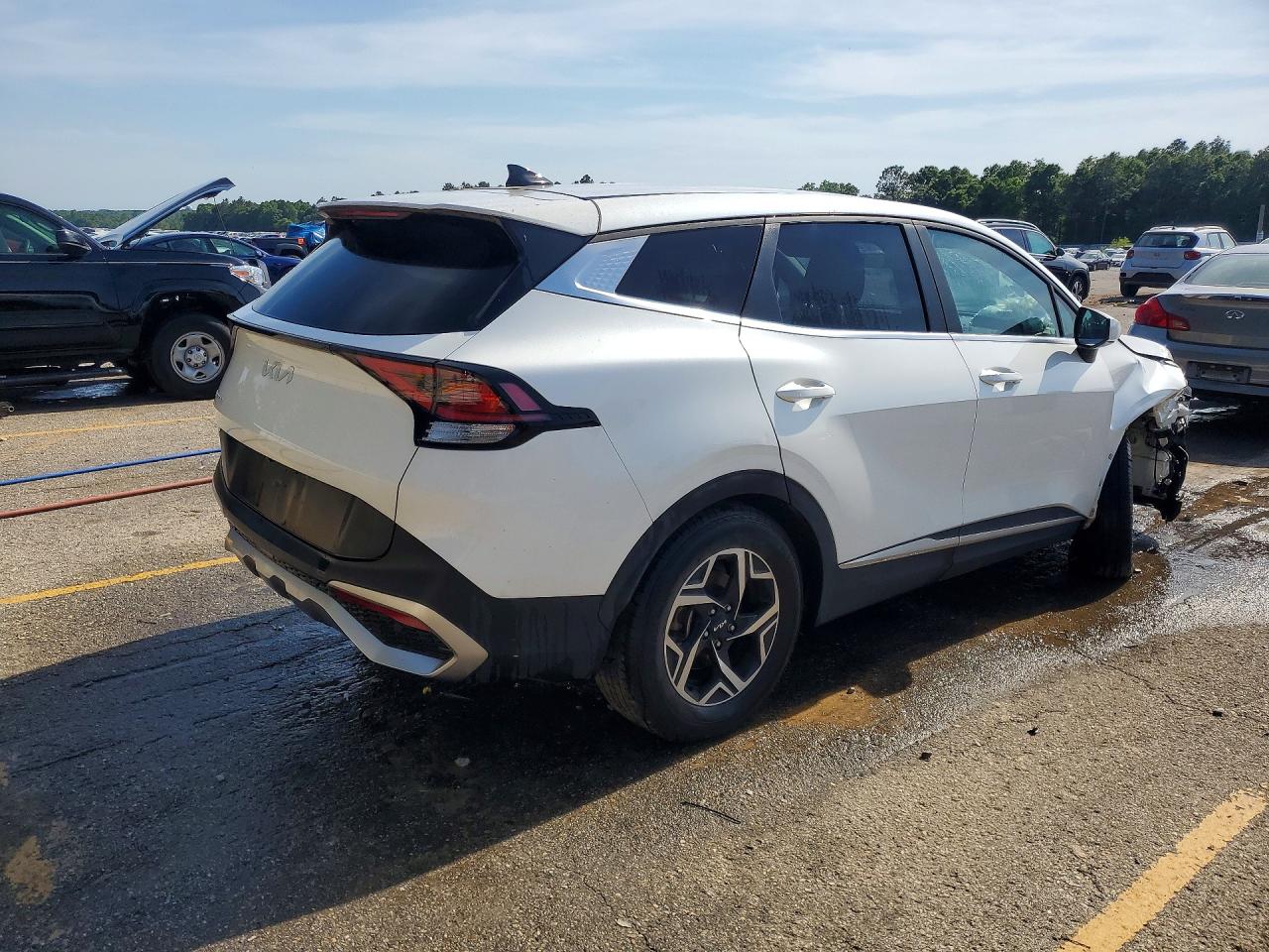 2023 KIA SPORTAGE LX