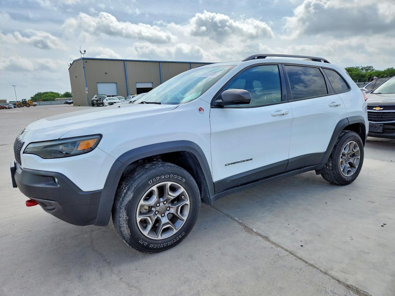 2021 JEEP CHEROKEE TRAILHAWK 4X4