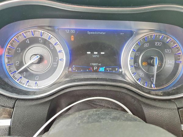 2017 CHRYSLER 300 300C