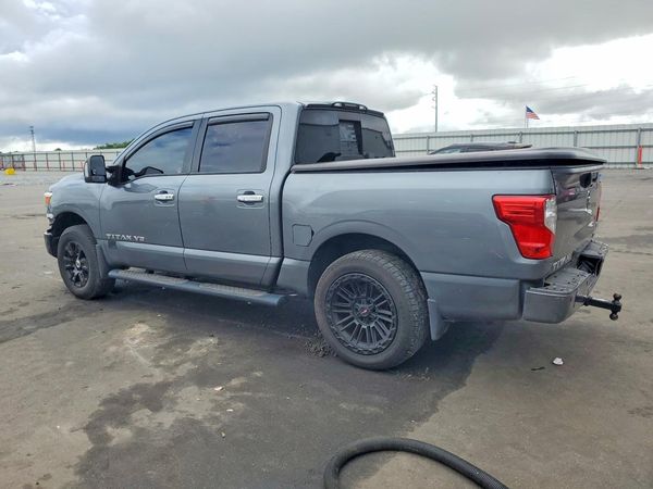 2018 NISSAN TITAN