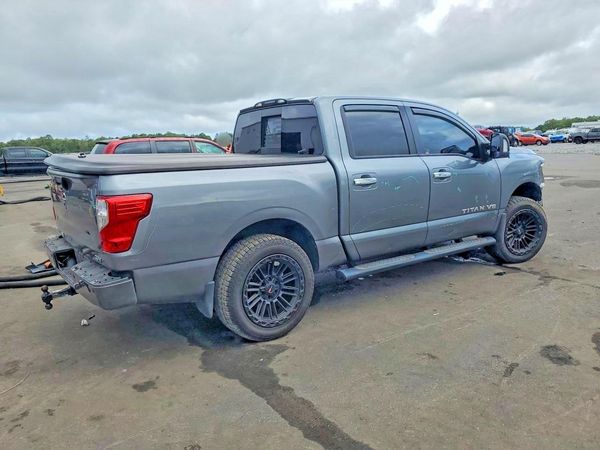 2018 NISSAN TITAN