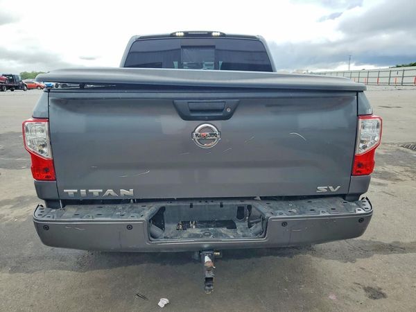 2018 NISSAN TITAN