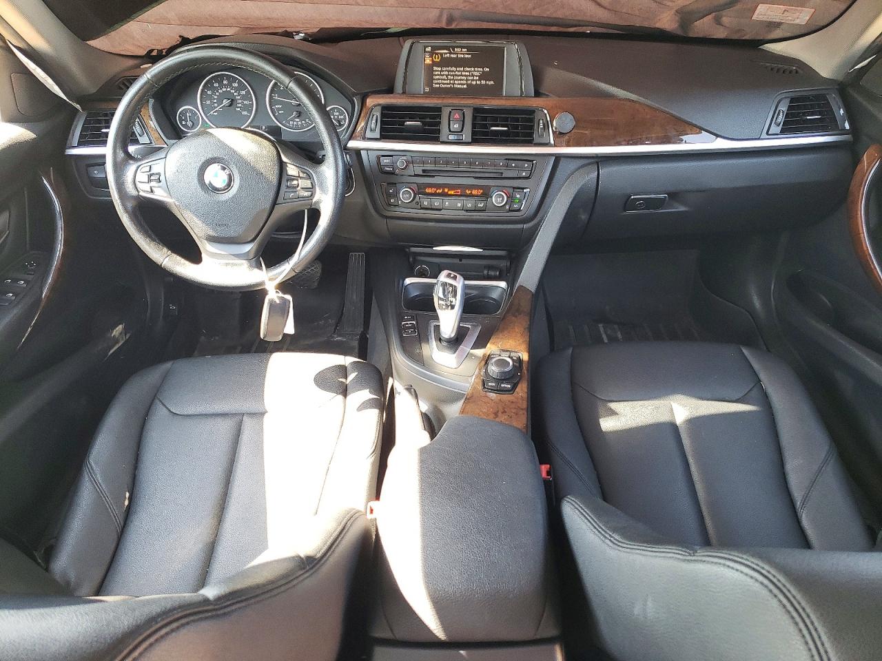 2015 BMW 320 xDrive SA