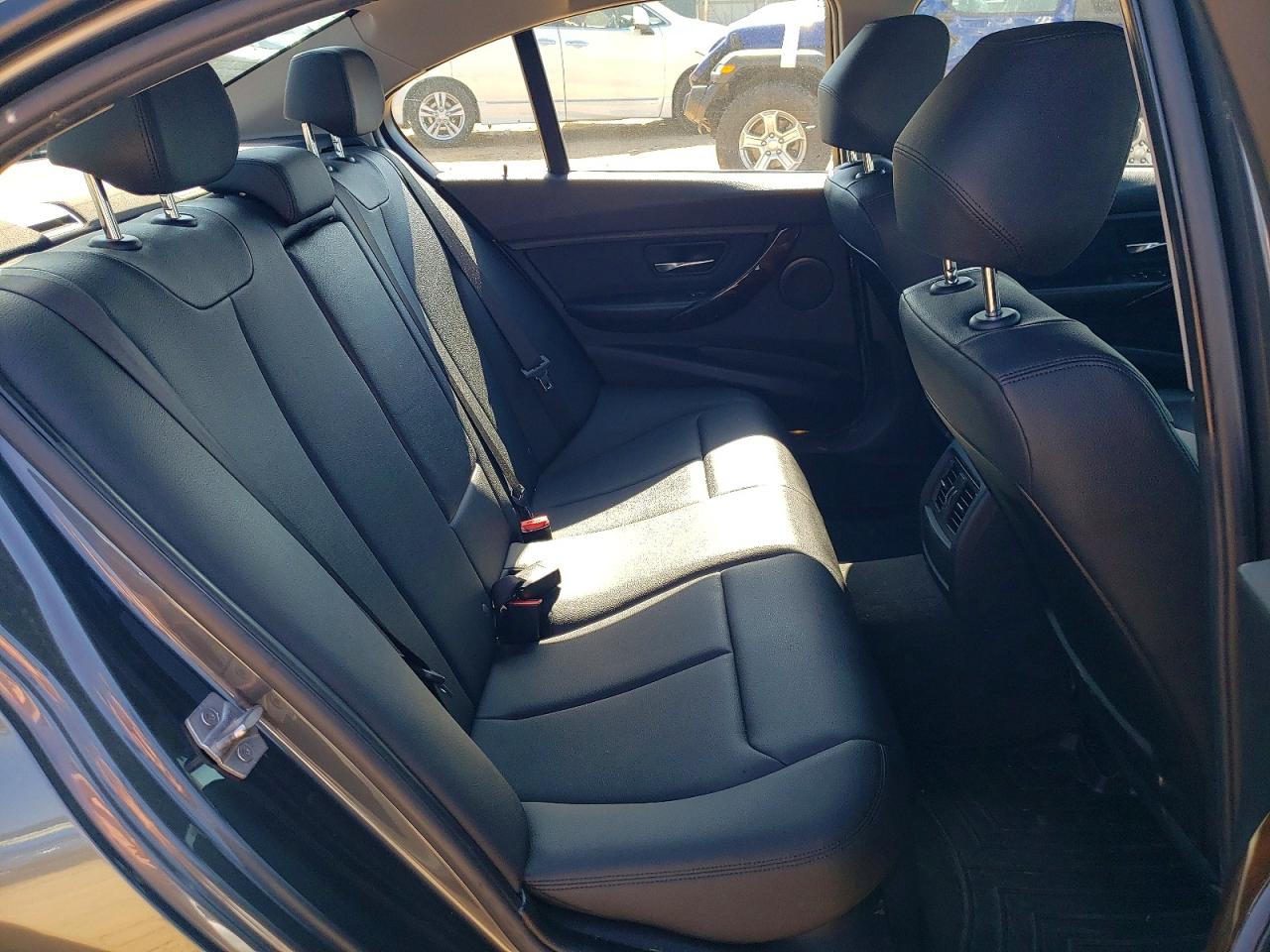 2015 BMW 320 xDrive SA