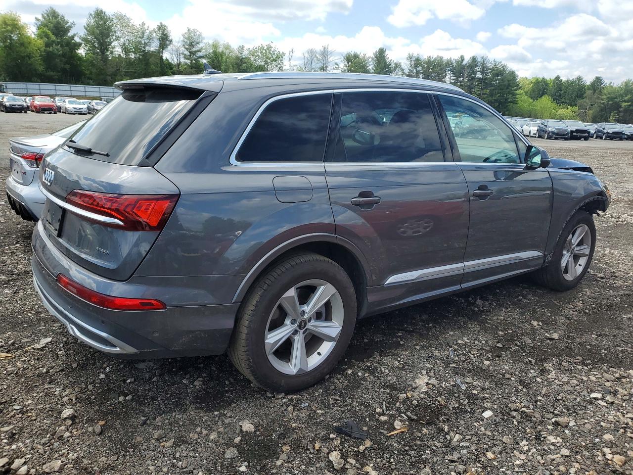 2021 AUDI Q7 quattro Premium