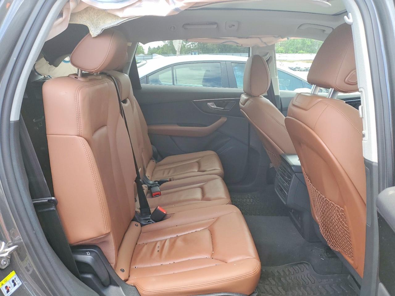 2021 AUDI Q7 quattro Premium