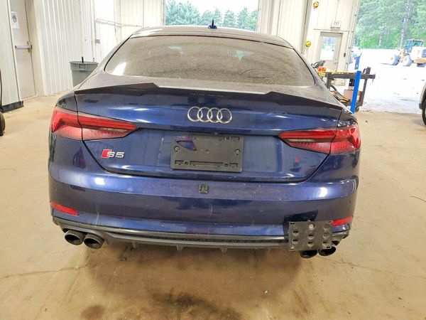 2018 AUDI S5