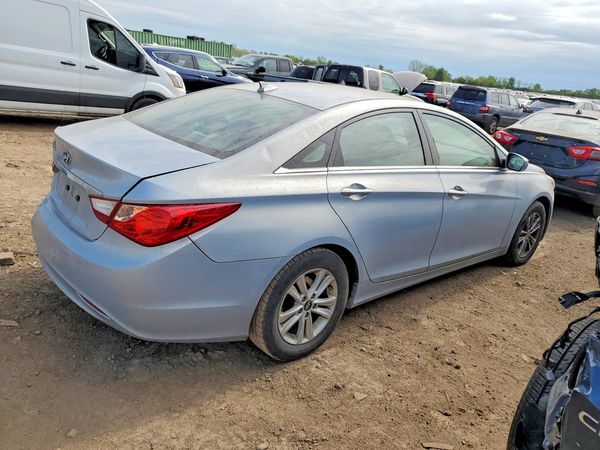 2012 HYUNDAI SONATA Middle-low level