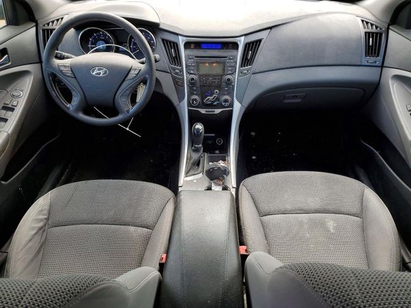 2012 HYUNDAI SONATA Middle-low level