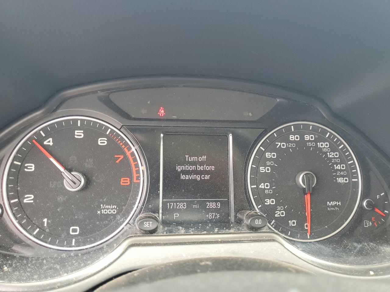 2013 AUDI Q5 Premium Plus