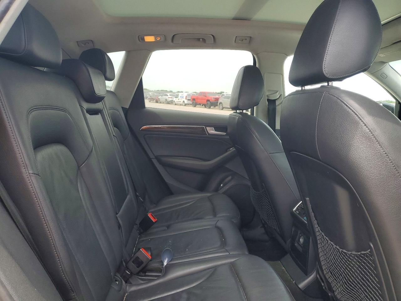 2013 AUDI Q5 Premium Plus