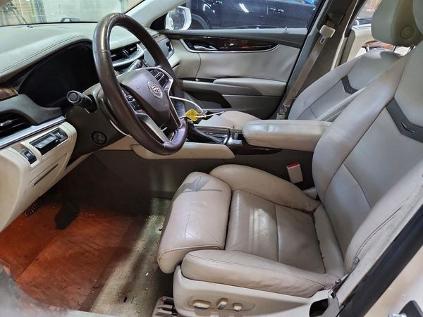 2013 CADILLAC XTS