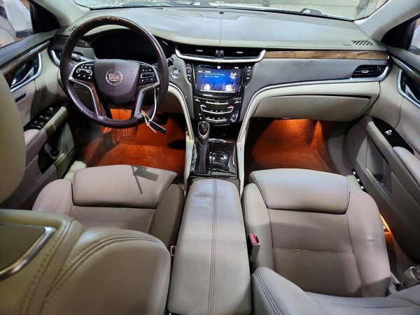 2013 CADILLAC XTS