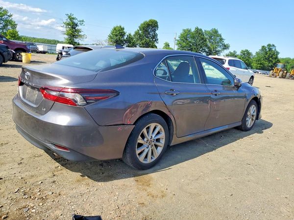 2021 TOYOTA CAMRY