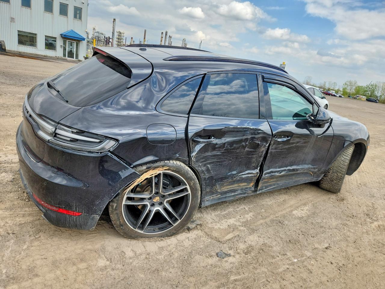 2020 PORSCHE MACAN