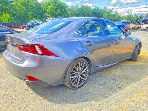 2015 LEXUS IS