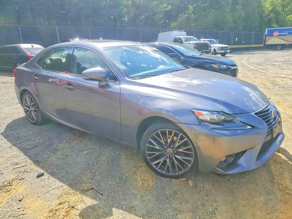 2015 LEXUS IS