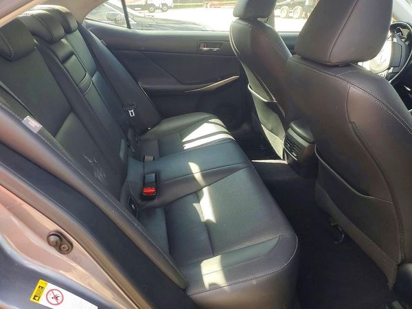 2015 LEXUS IS