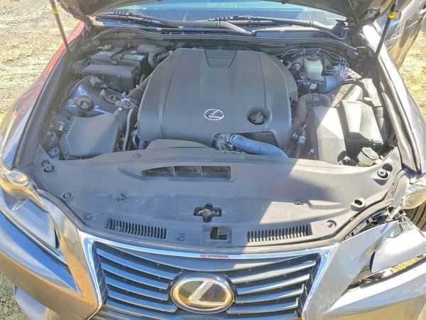 2015 LEXUS IS