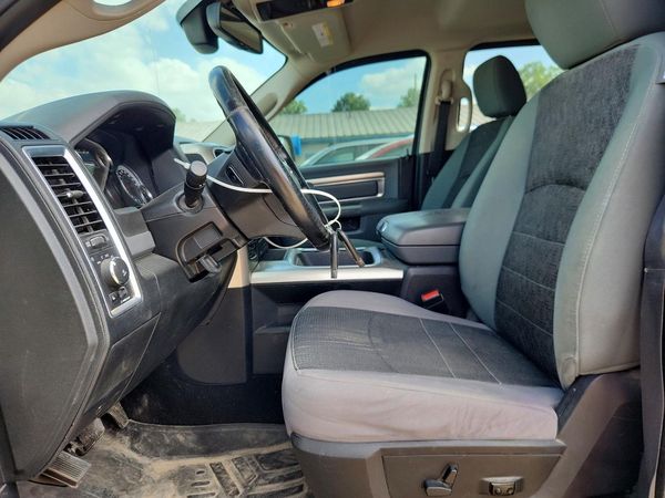 2016 RAM 1500 SLT