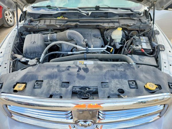 2016 RAM 1500 SLT