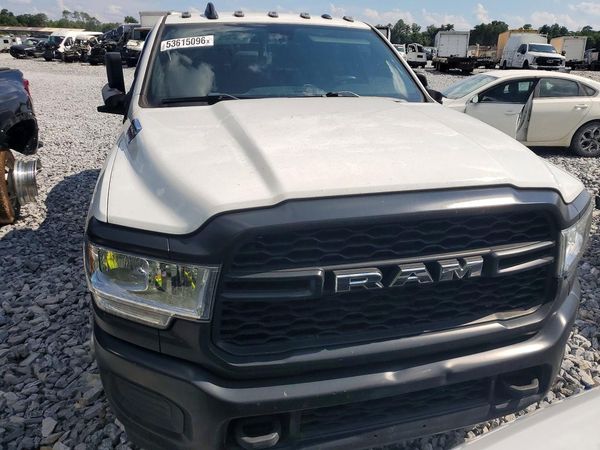 2022 RAM 3500