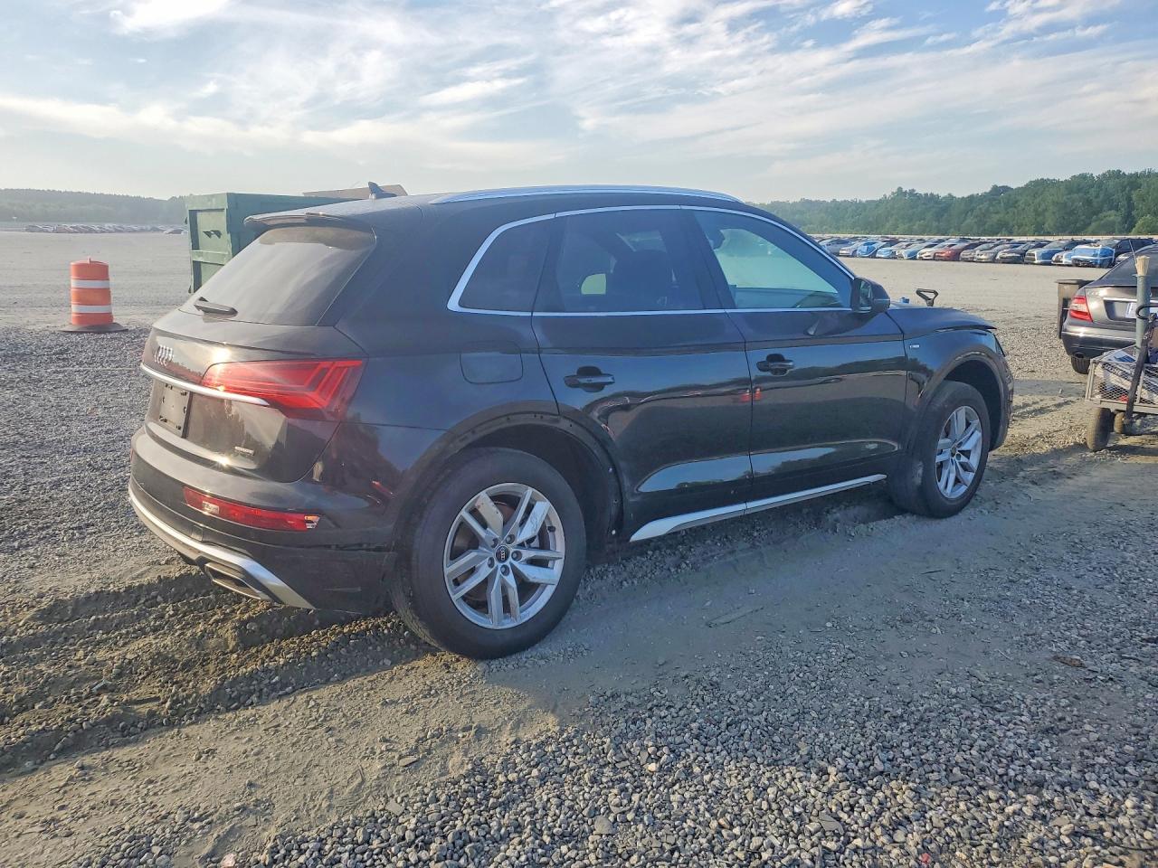 2022 AUDI Q5 S Line quattro Premium