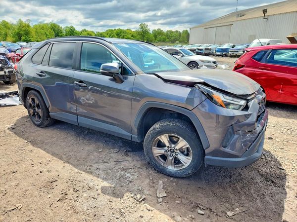 2022 TOYOTA RAV4