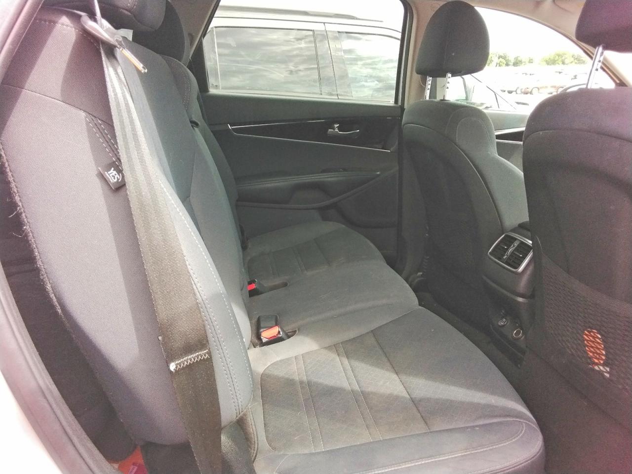 2019 KIA SORENTO L, LX, S