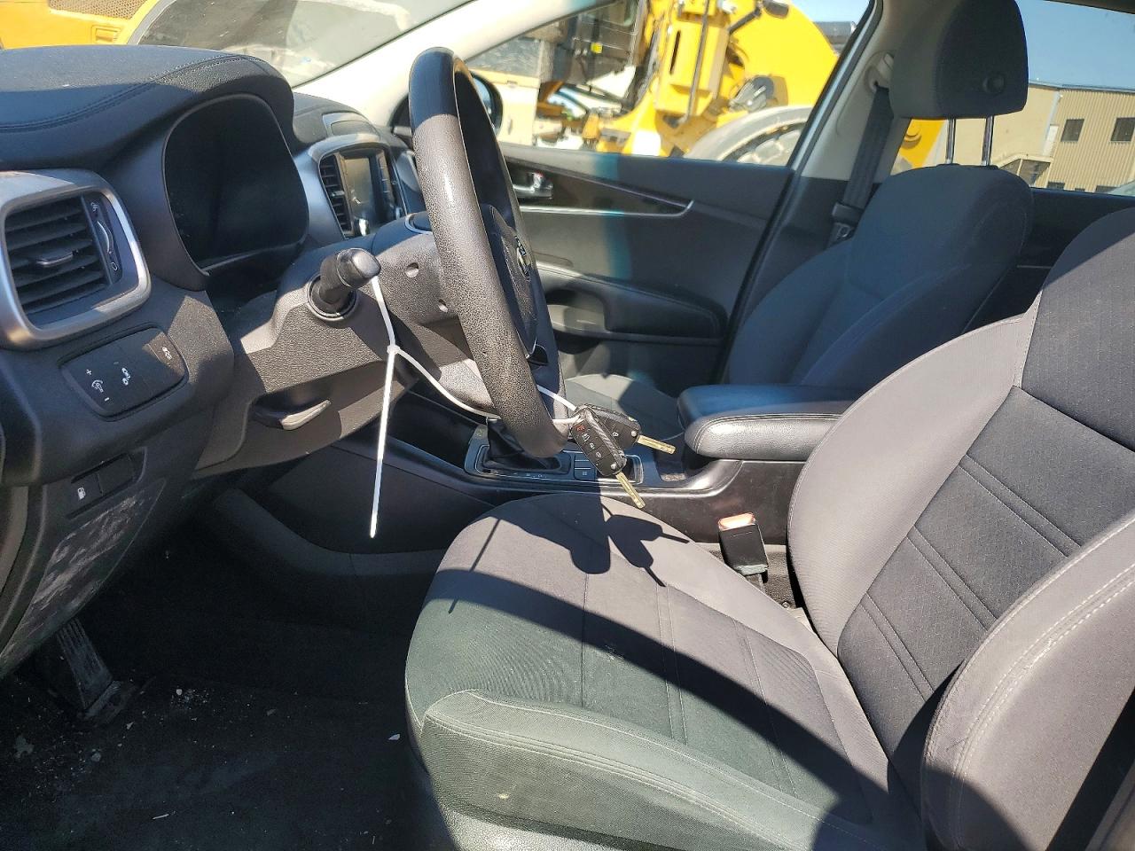 2019 KIA SORENTO L, LX, S