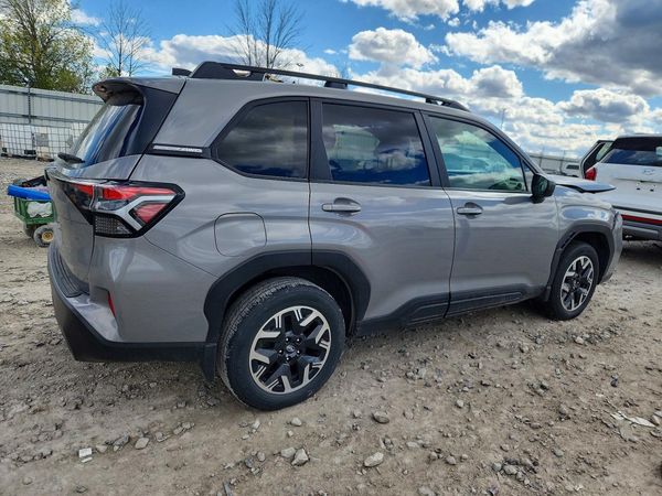 2025 SUBARU FORESTER Premium Base