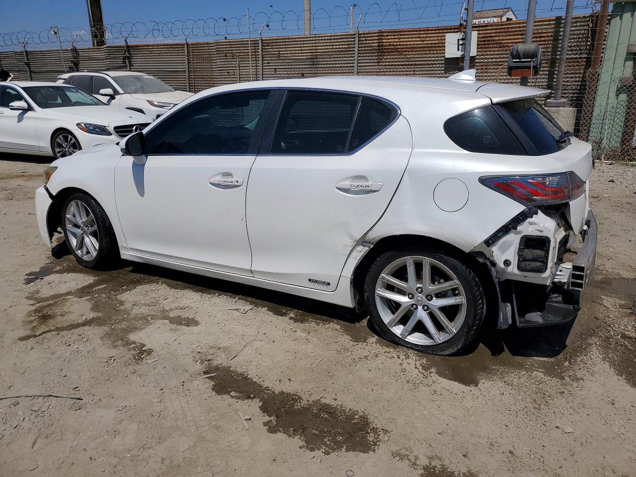 2015 LEXUS CT 200h