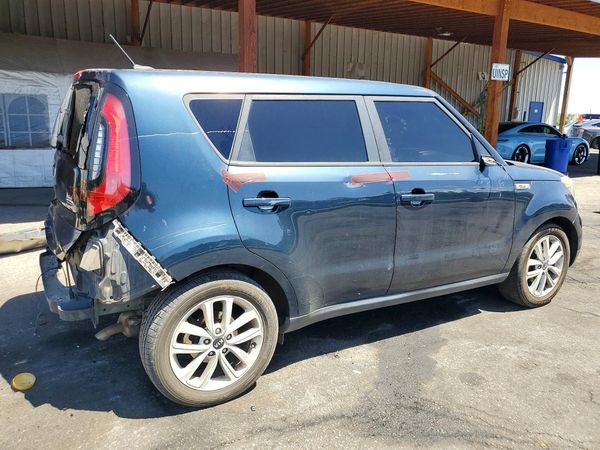 2017 KIA SOUL Plus