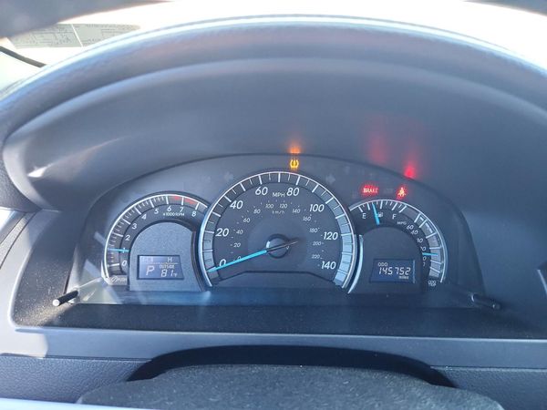 2012 TOYOTA CAMRY