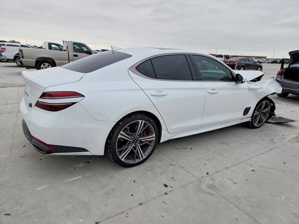 2025 GENESIS G70