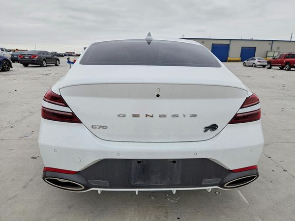2025 GENESIS G70