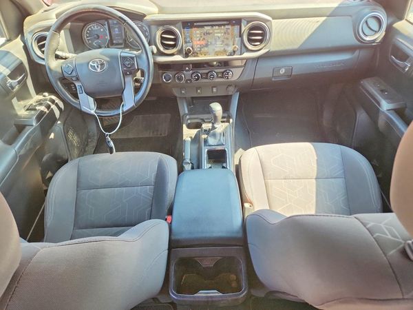 2016 TOYOTA TACOMA