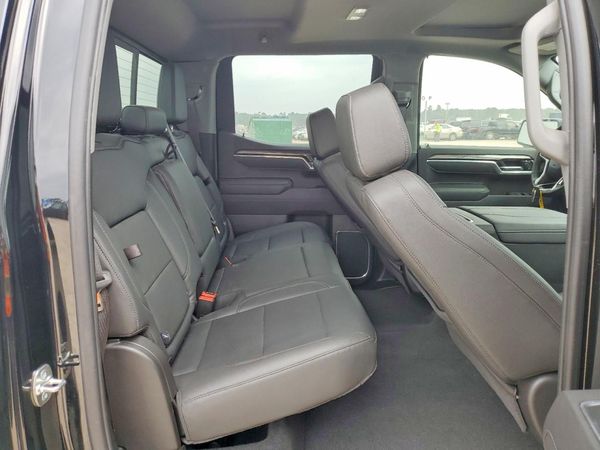 2026 CHEVROLET SILVERADO LTZ