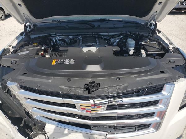 2017 CADILLAC ESCALADE