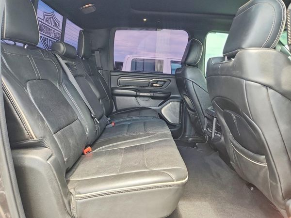 2019 RAM 1500 LIMITED CREW CAB 4X4