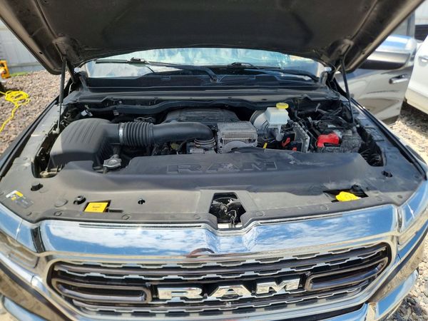 2019 RAM 1500 LIMITED CREW CAB 4X4