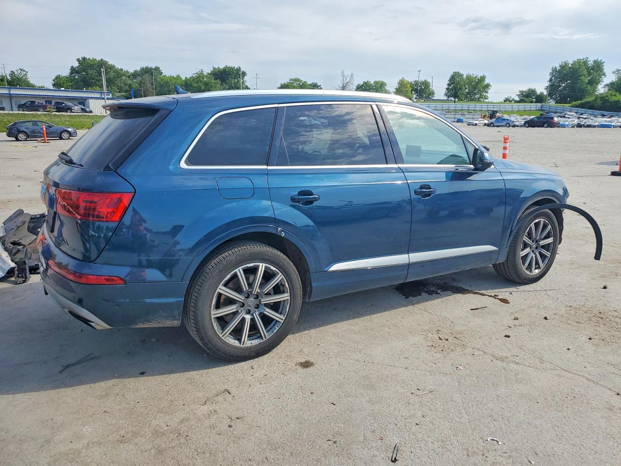 2019 AUDI Q7 quattro Prestige