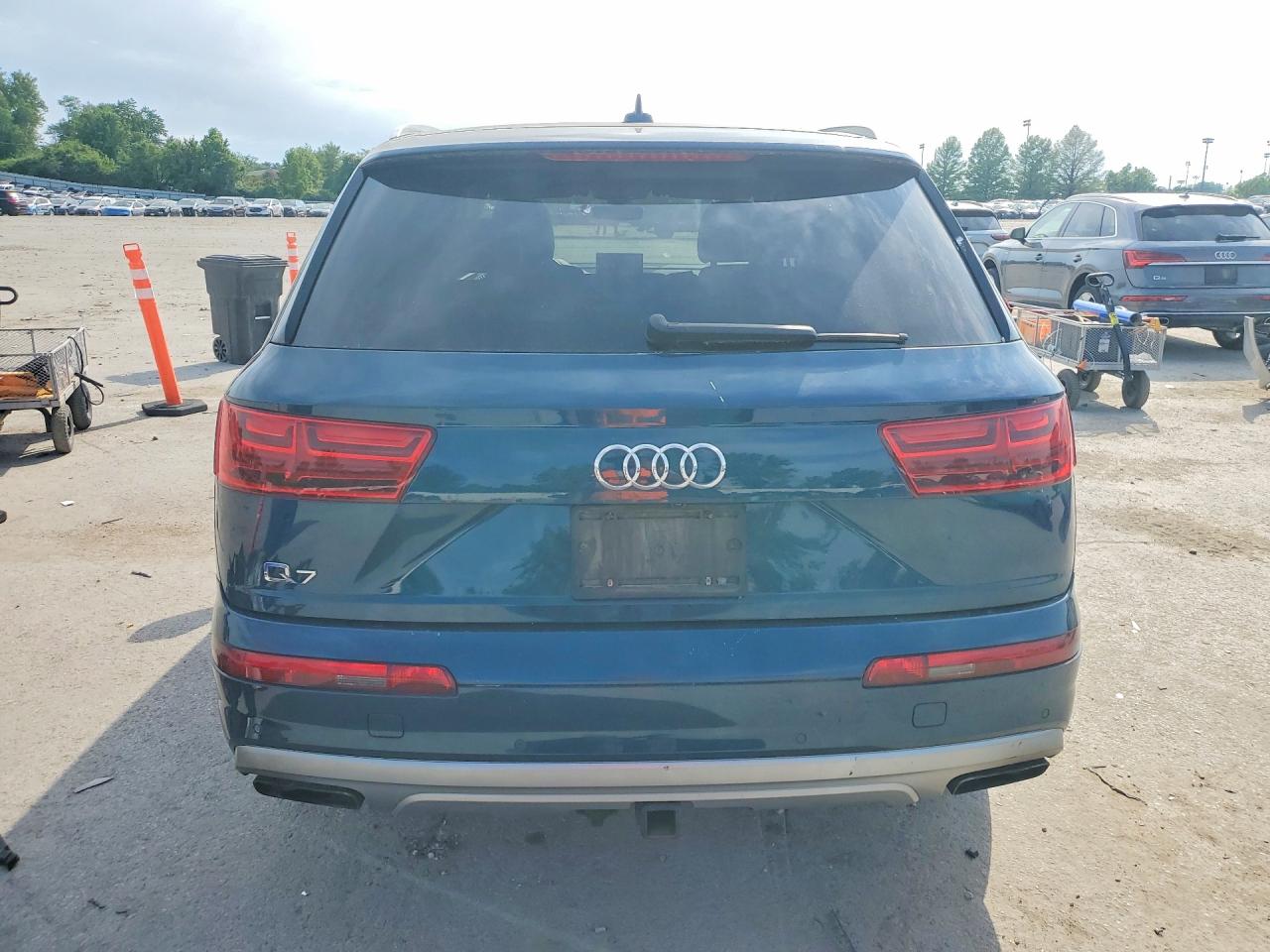 2019 AUDI Q7 quattro Prestige