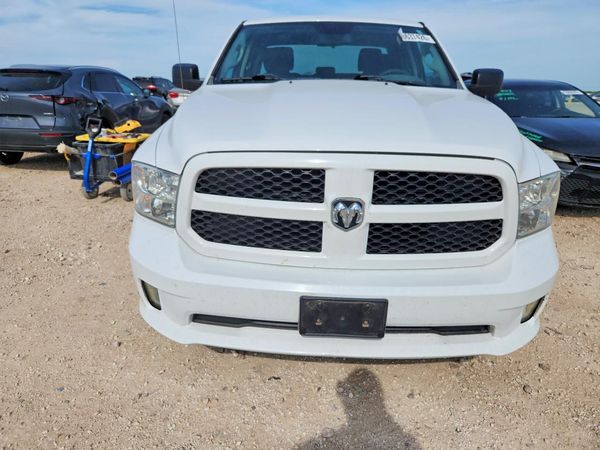 2016 RAM 1500 ST QUAD CAB 4X2