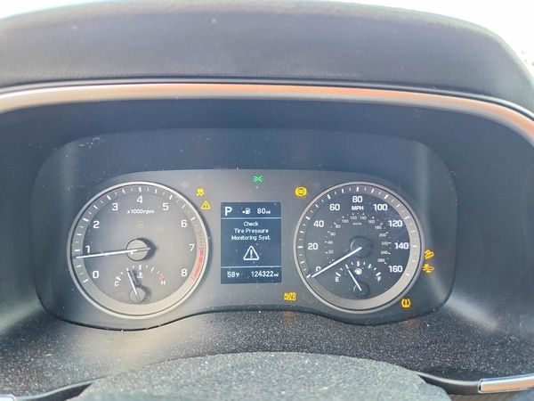2019 HYUNDAI TUCSON