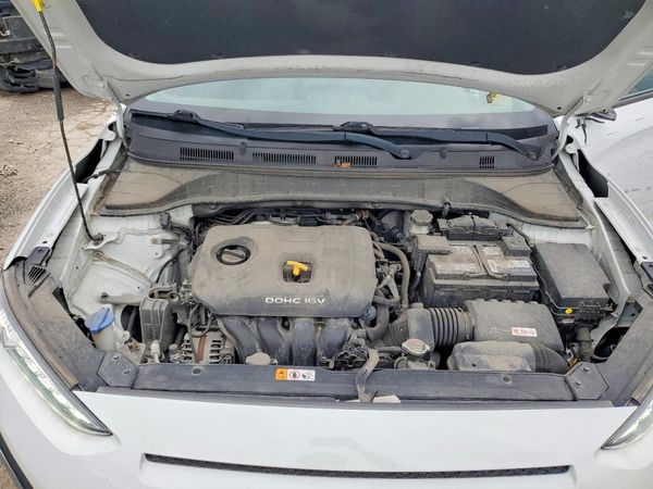 2019 HYUNDAI KONA SEL