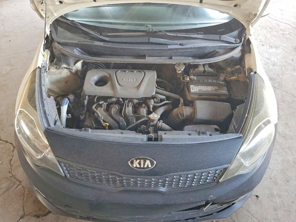 2016 KIA RIO LX A/T