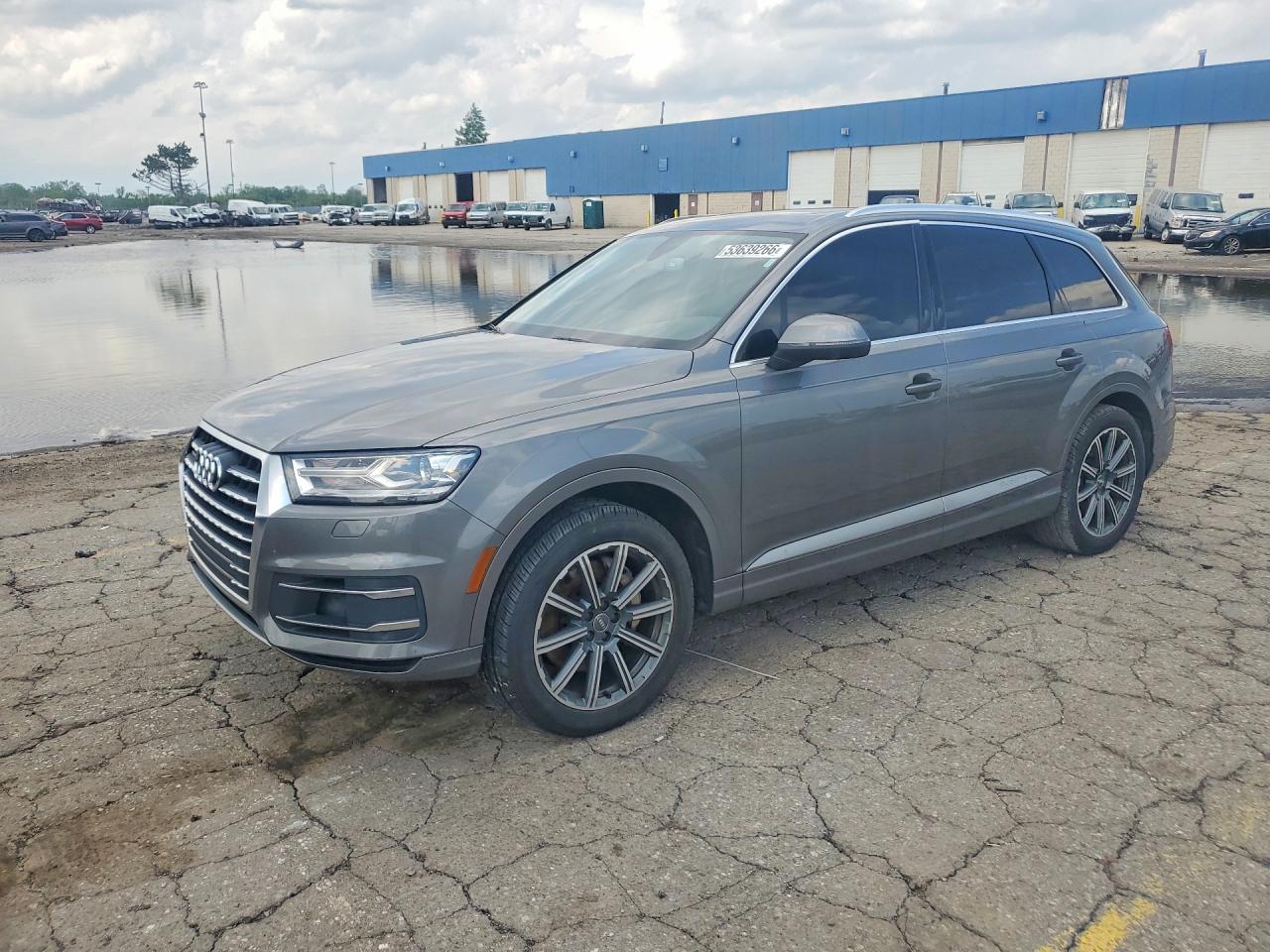 2017 AUDI Q7 quattro Premium Plus