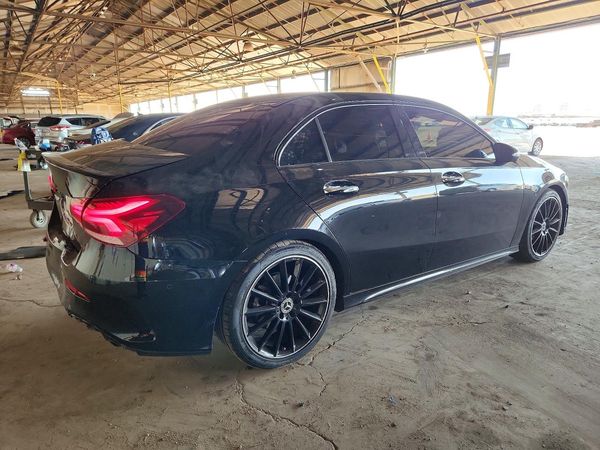 2019 MERCEDES-BENZ A A220