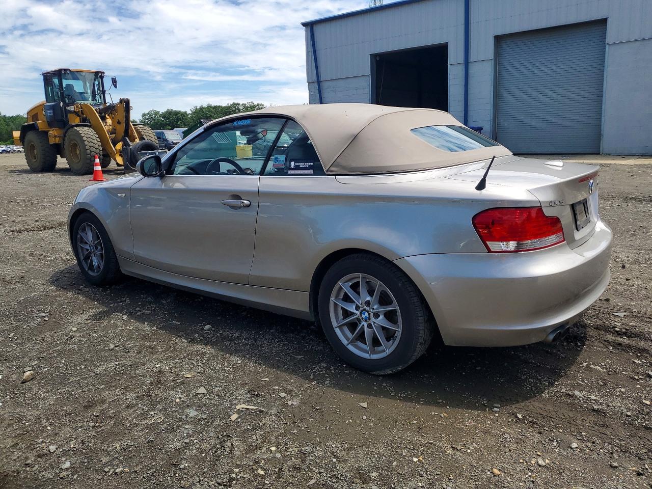 2011 BMW 128